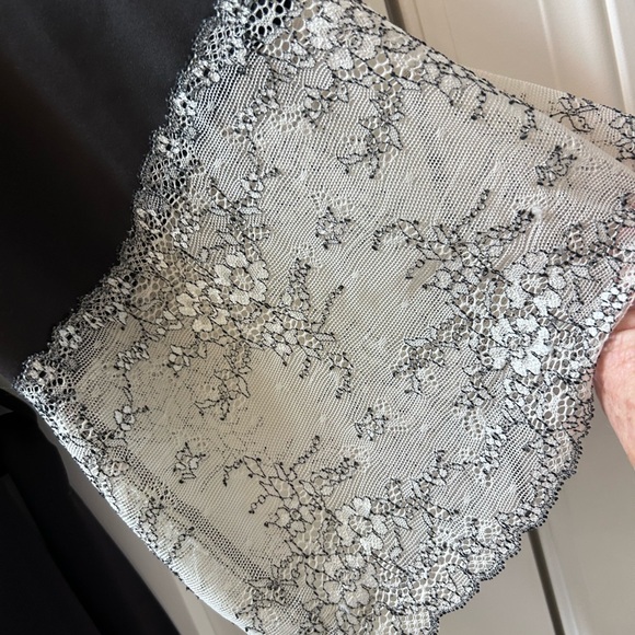 Anthropologie Flora Nikrooz Charmeuse Lace Night Midi Dress WITH MATCHING ROBE!! - Picture 7 of 10